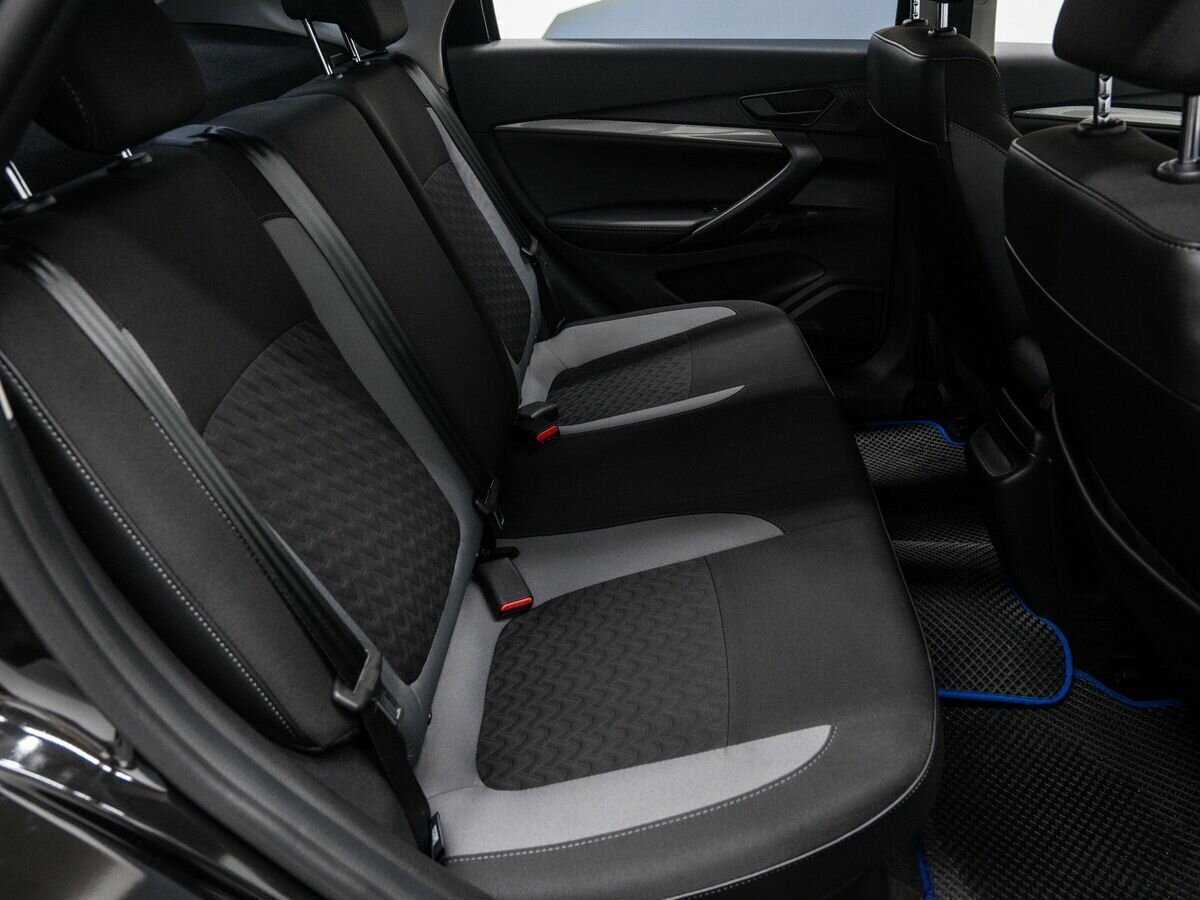 Б/У Лада (ВАЗ) Веста 2024 года. Фото: #10