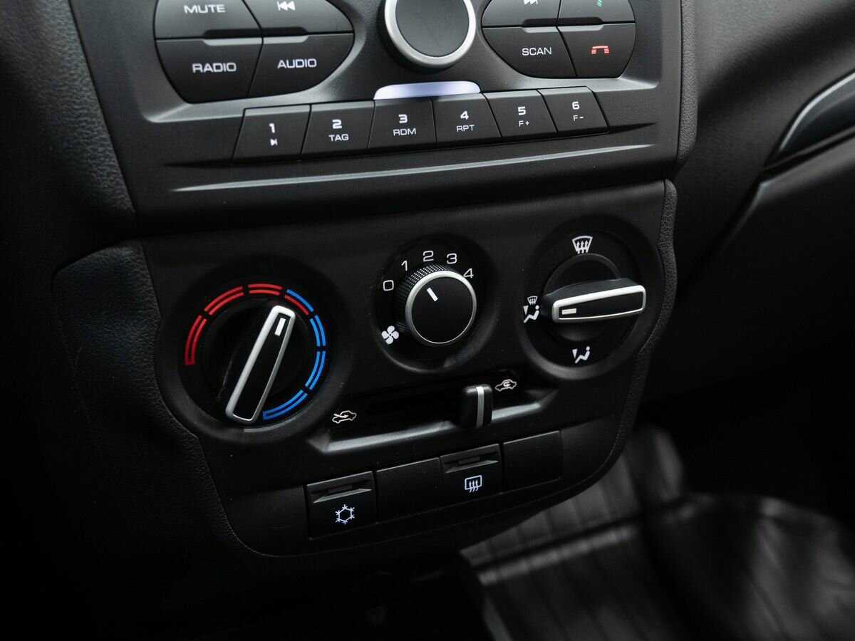 Б/У Лада (ВАЗ) Гранта 2023 года. Фото: #18