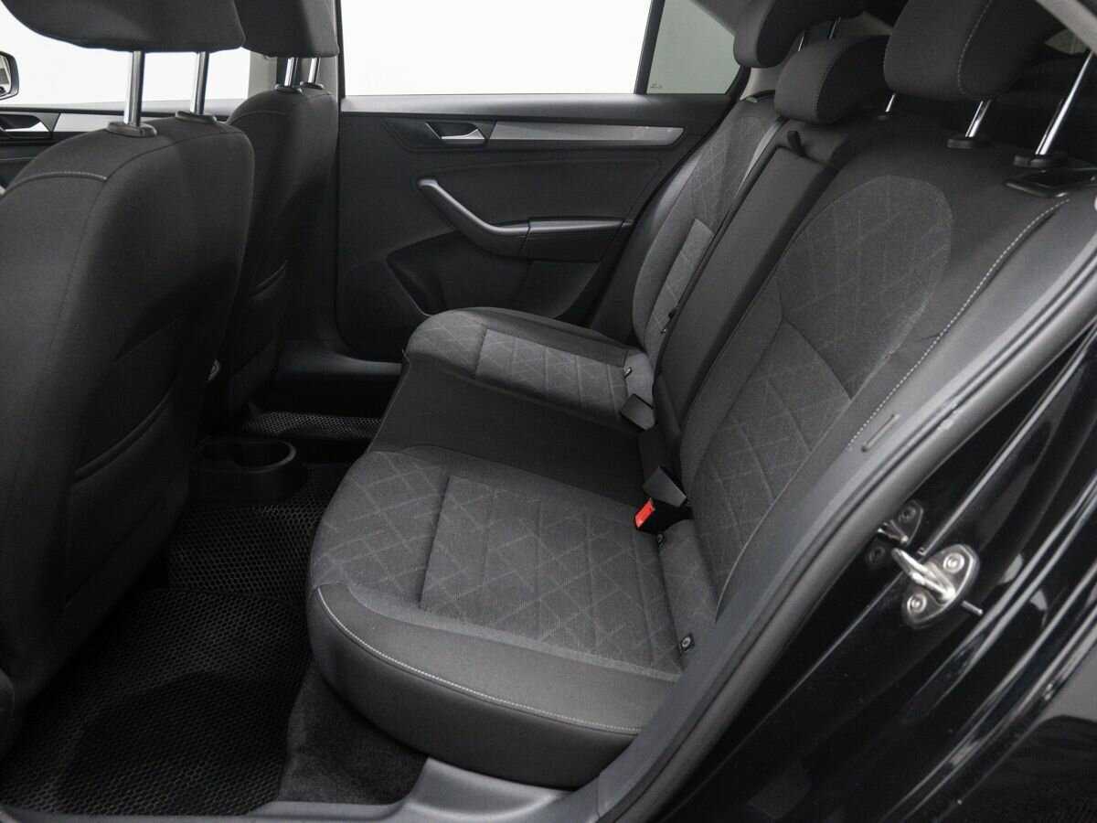 Б/У Фольксваген Поло 2021 года. Фото: #12