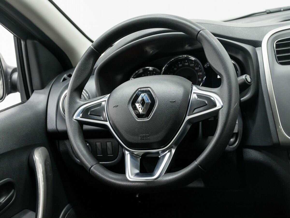 Б/У Рено Логан 2021 года. Фото: #11