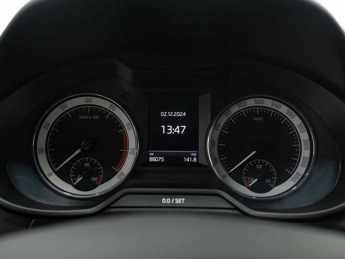 Б/У Шкода Октавия 2019 года. Фото: #14