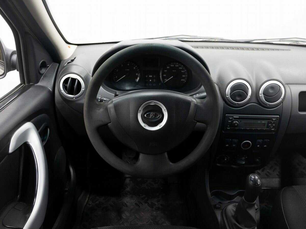 Б/У Лада (ВАЗ) Ларгус 2014 года. Фото: #13