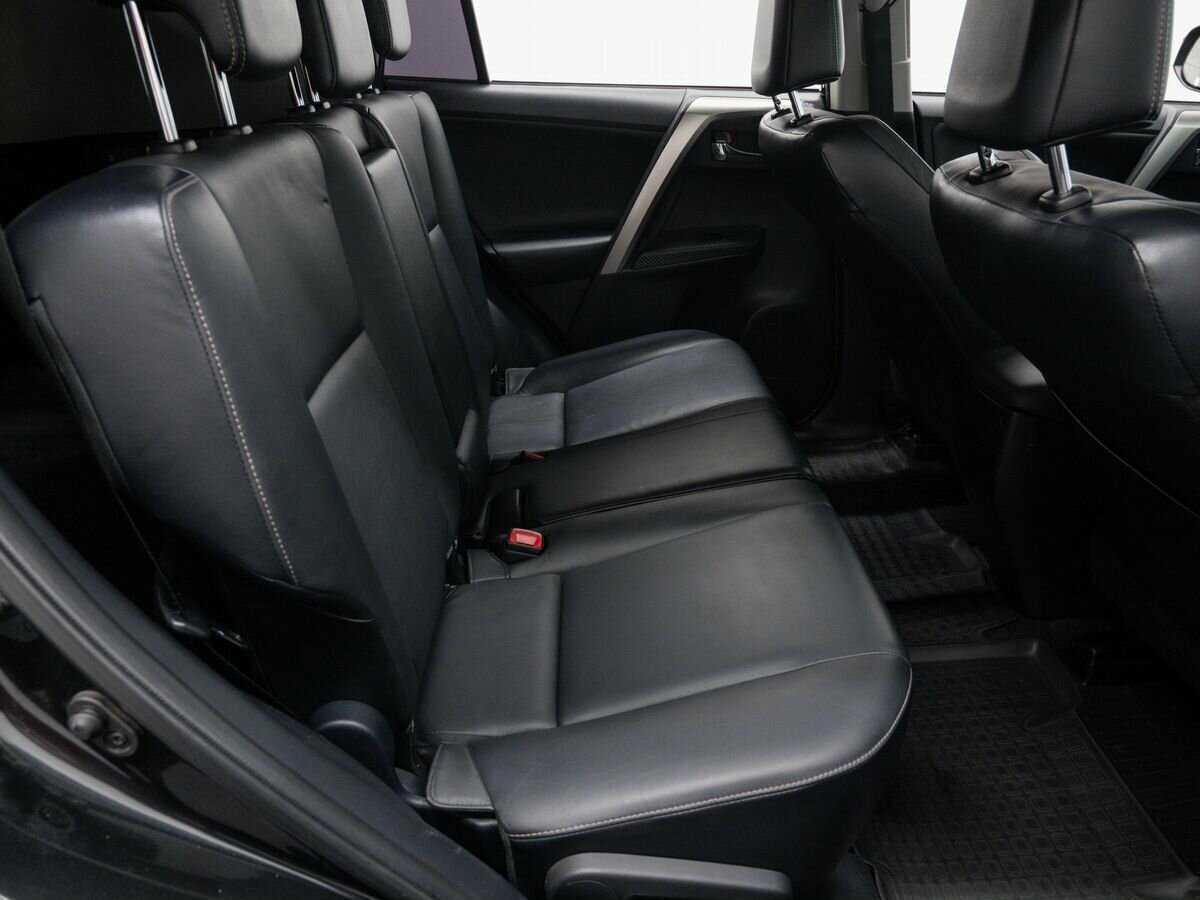 Б/У Тойота Рав4 2013 года. Фото: #8