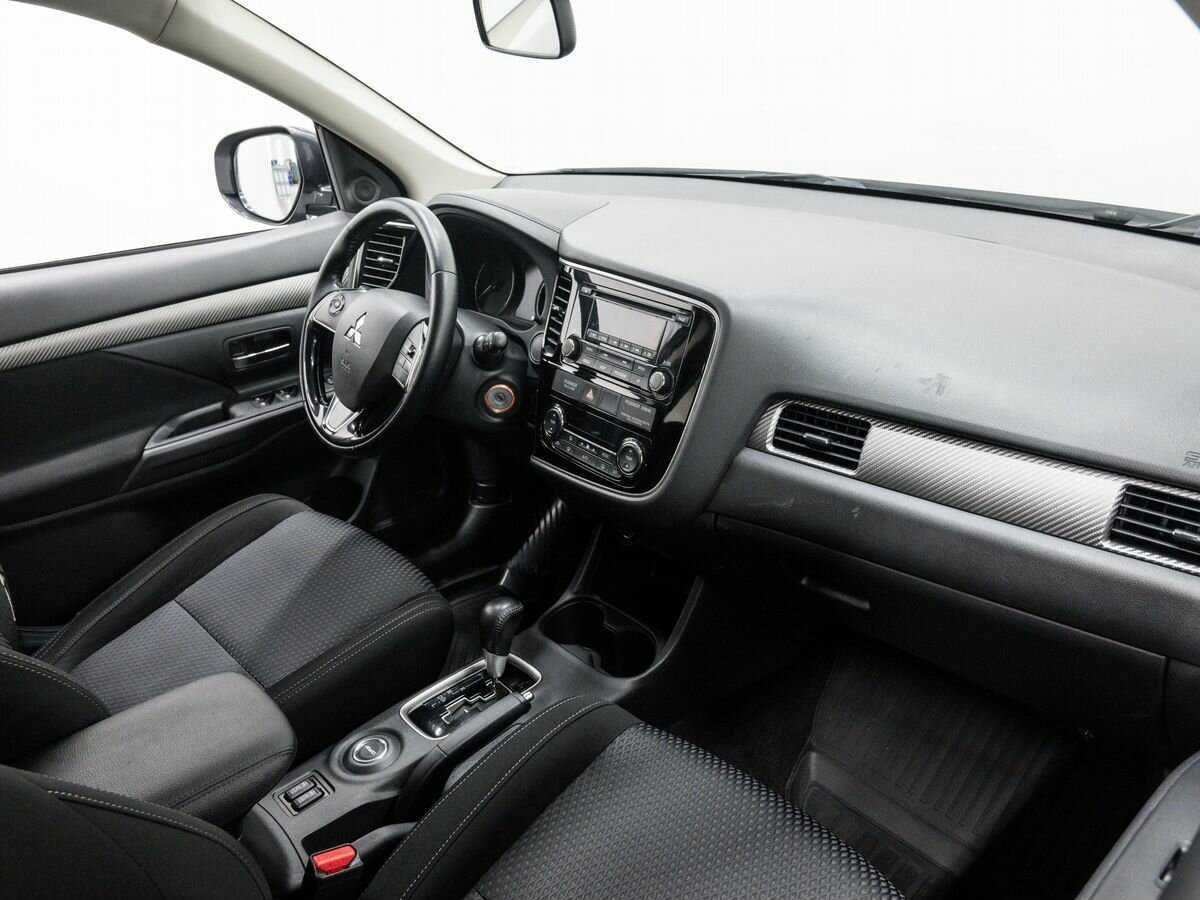Mitsubishi Outlander 2016 года с пробегом. Фото: #8