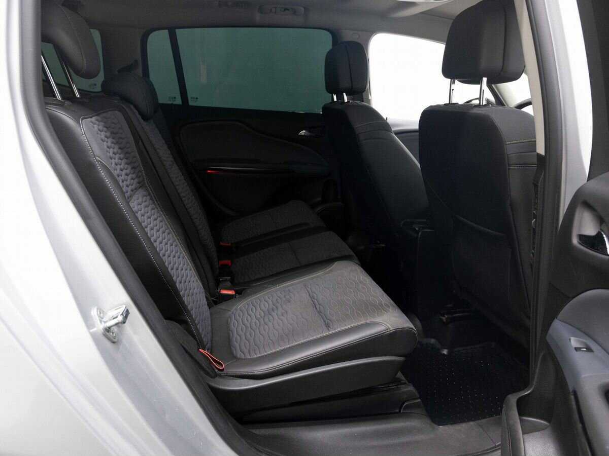 Б/У Опель Зафира 2013 года. Фото: #9