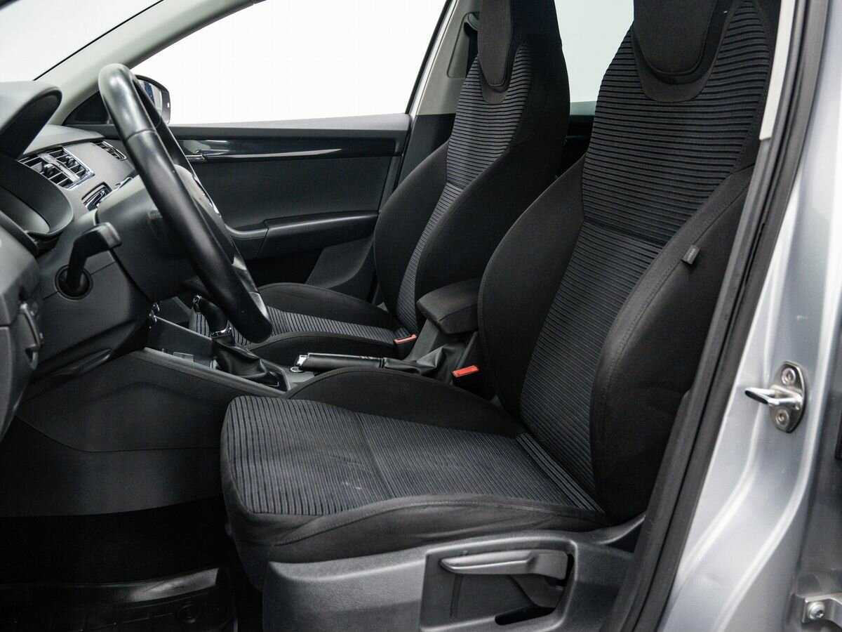 Б/У Шкода Октавия 2015 года. Фото: #10