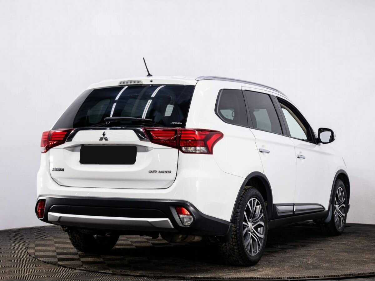 Mitsubishi Outlander 2016 года с пробегом. Фото: #5