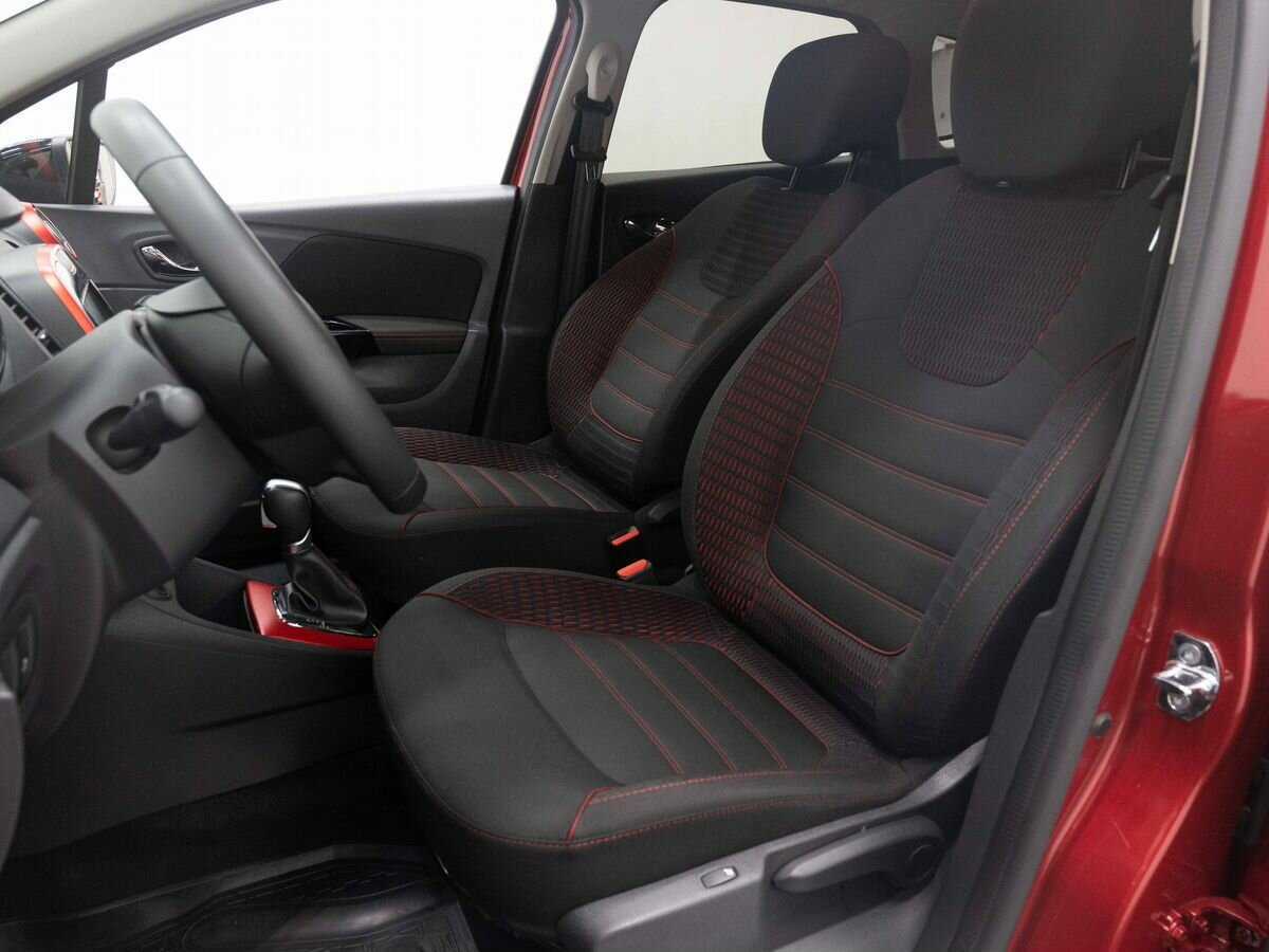 Б/У Рено Каптюр 2019 года. Фото: #9