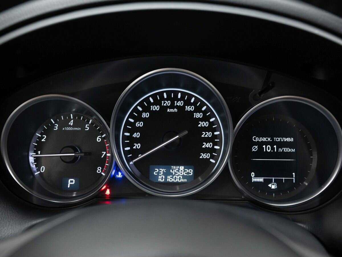 Б/У Мазда Ц-Икс-5 2015 года. Фото: #18