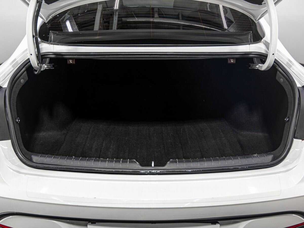 Hyundai Sonata 2019 года с пробегом. Фото: #24