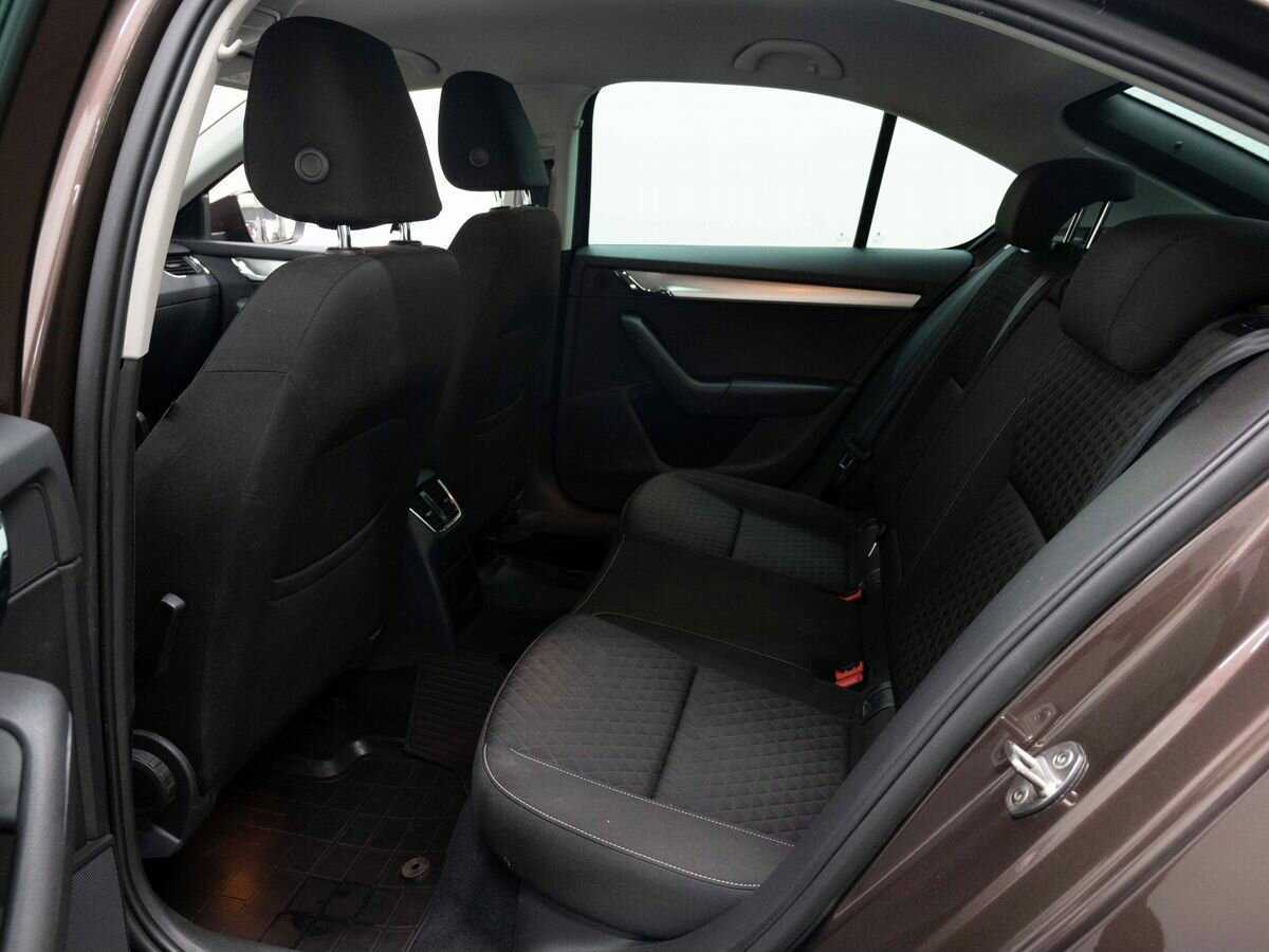 Б/У Шкода Октавия 2016 года. Фото: #10