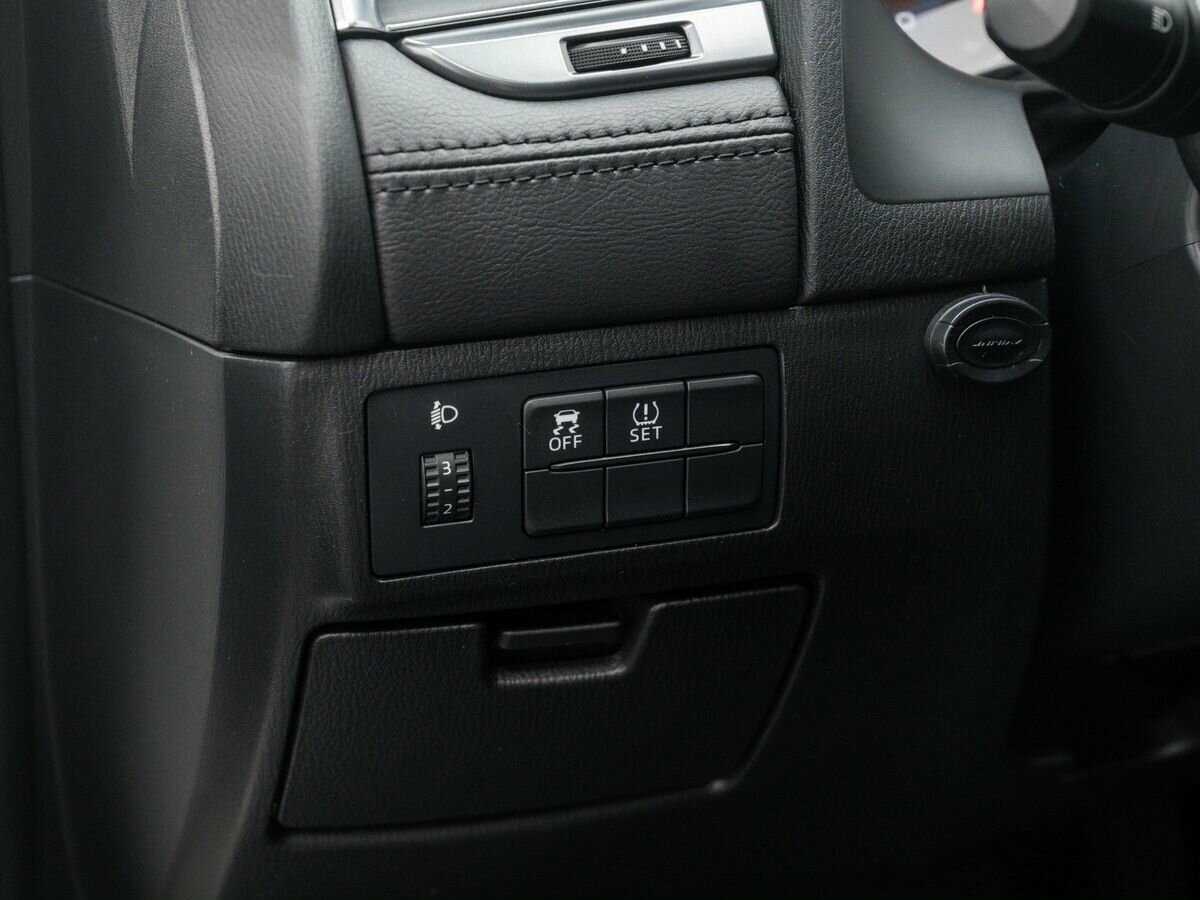 Б/У Мазда 6 2015 года. Фото: #14