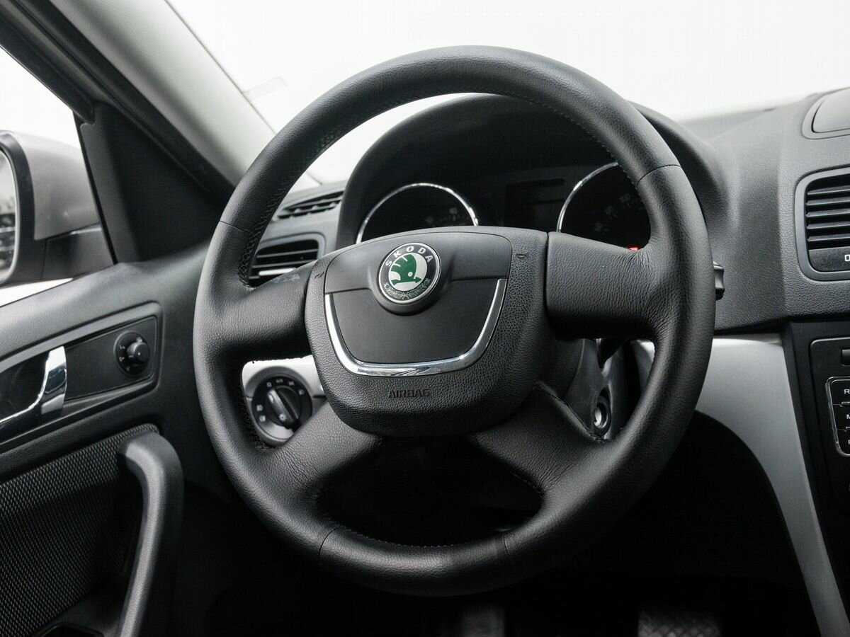 Б/У Шкода Йети 2012 года. Фото: #10