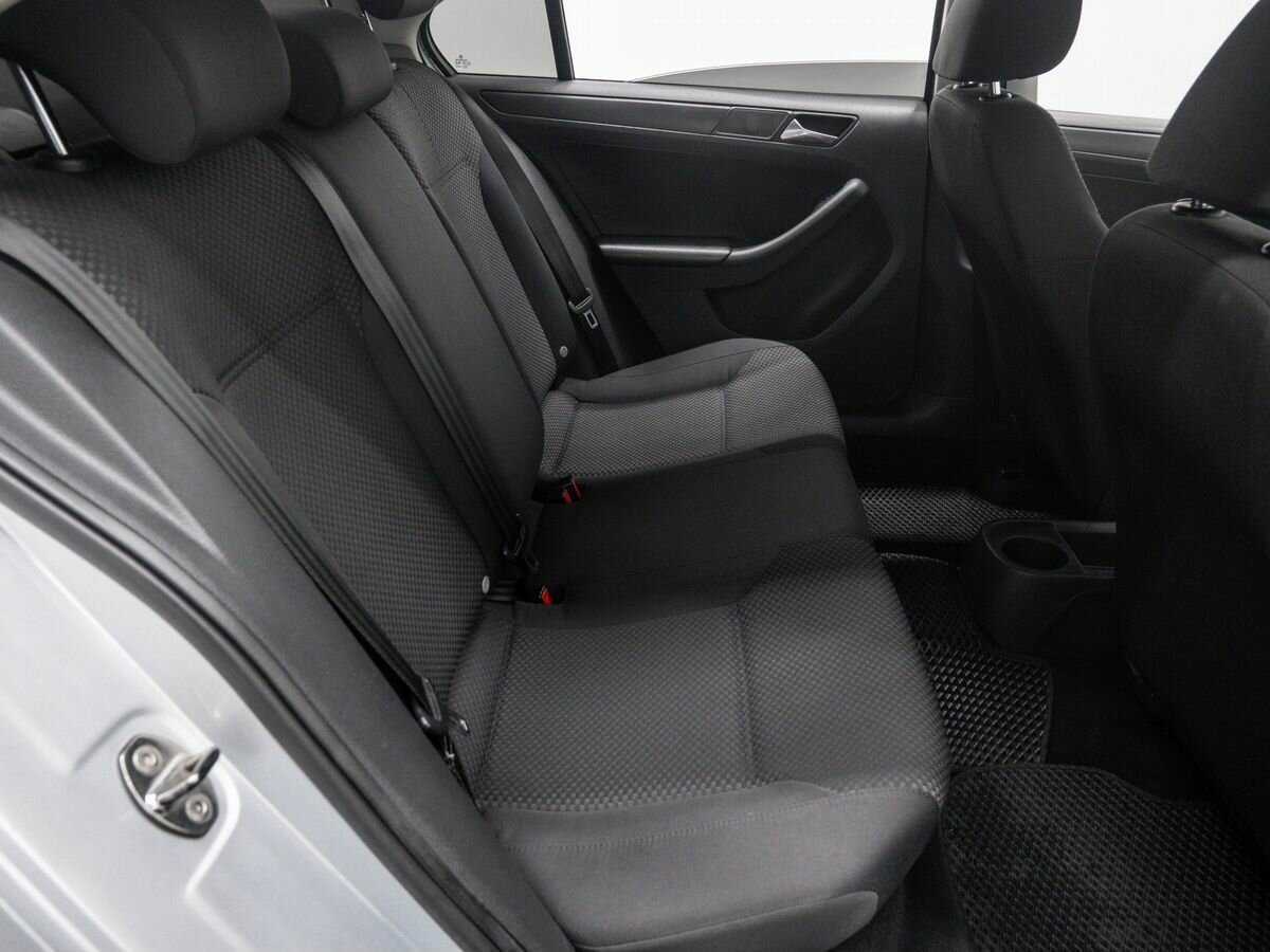 Б/У Фольксваген Джетта 2013 года. Фото: #9