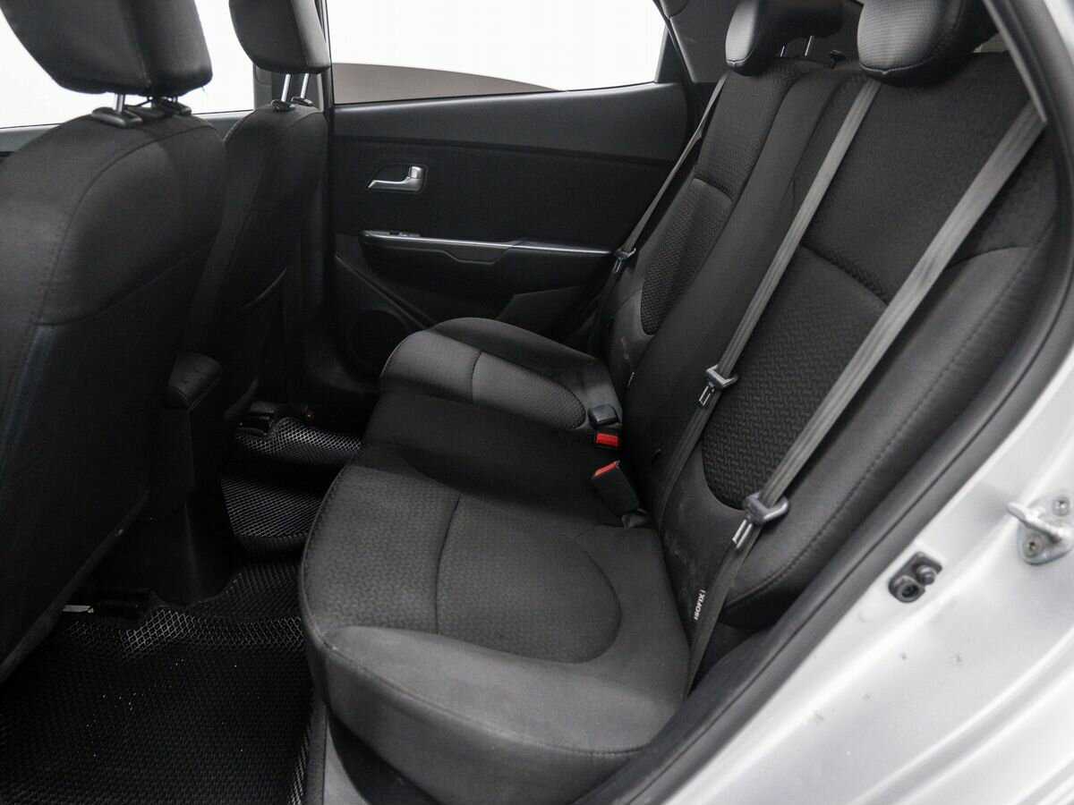 Б/У Киа Рио 2015 года. Фото: #12