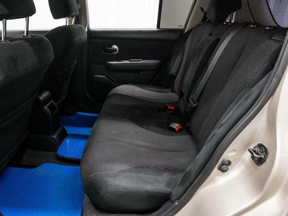 Б/У Ниссан Тиида 2012 года. Фото: #12