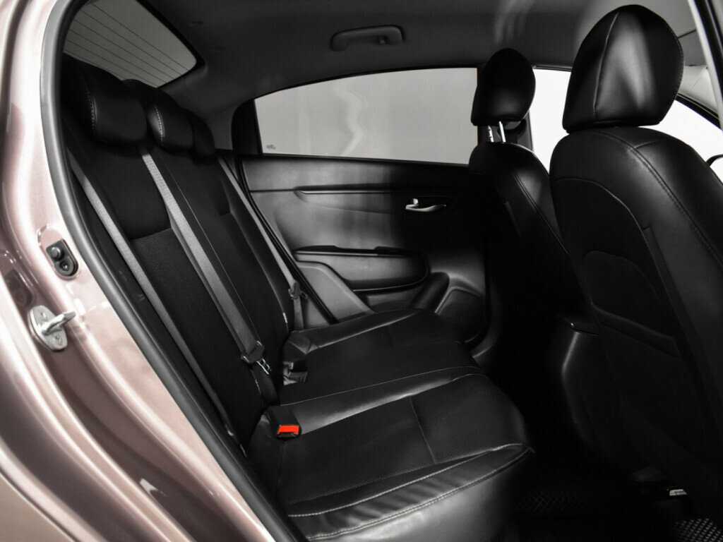 Б/У Киа Рио 2019 года. Фото: #9