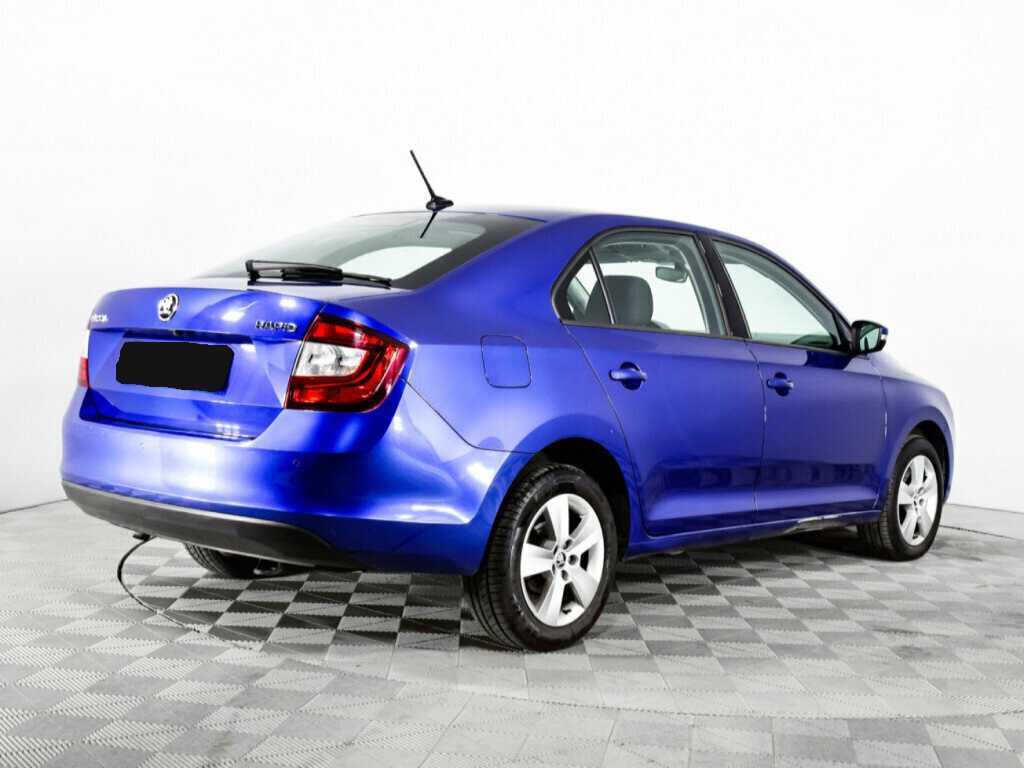 Б/У Шкода Рапид 2018 года. Фото: #4