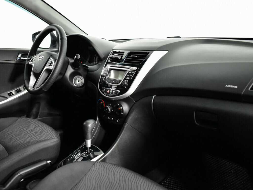 Б/У Хендай Солярис 2013 года. Фото: #8