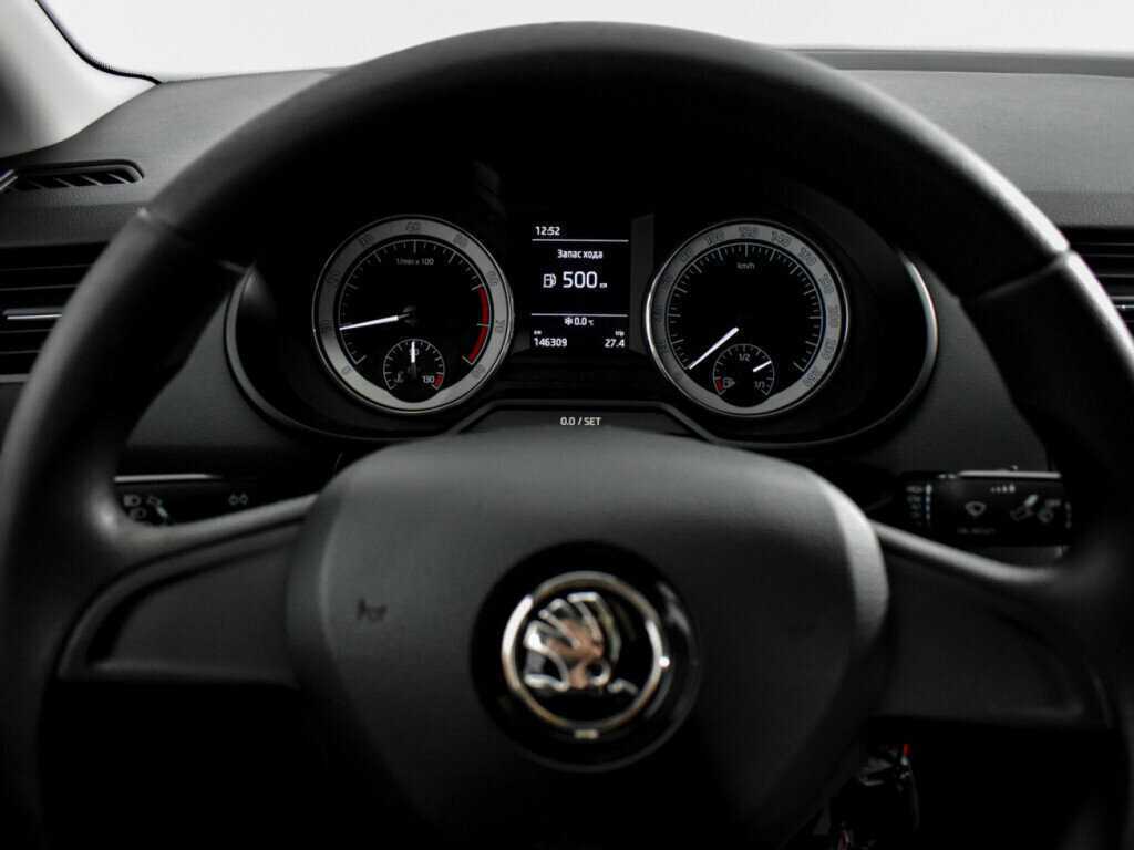 Б/У Шкода Октавия 2019 года. Фото: #12