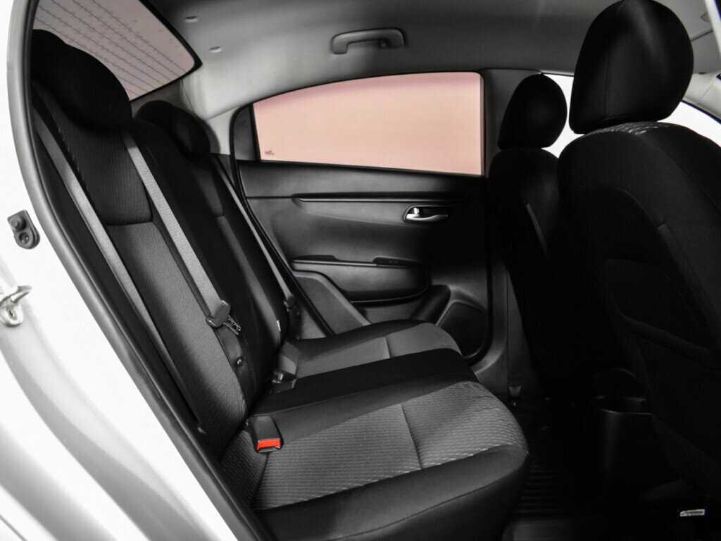 Б/У Киа Рио 2019 года. Фото: #9