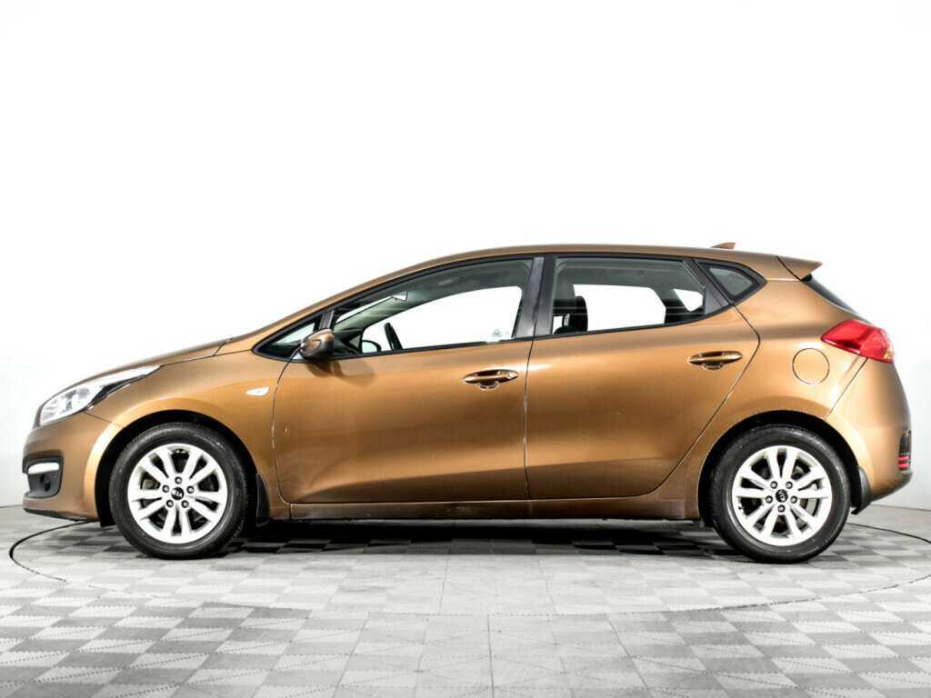 Б/У Киа Сид 2017 года. Фото: #7