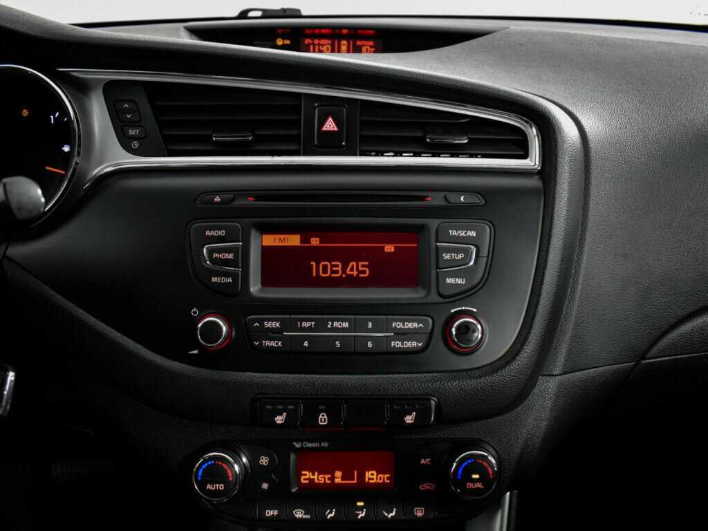 Б/У Киа Сид 2017 года. Фото: #14