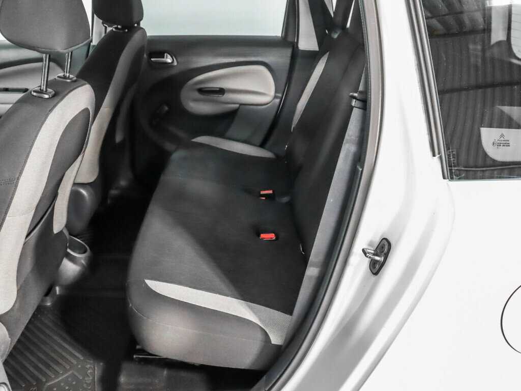 Б/У Ситроен Ц3 Пикассо 2013 года. Фото: #9