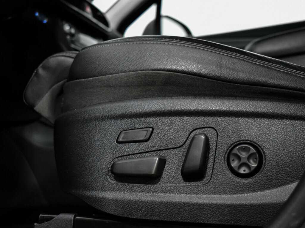 Hyundai Santa Fe 2019 года с пробегом. Фото: #17