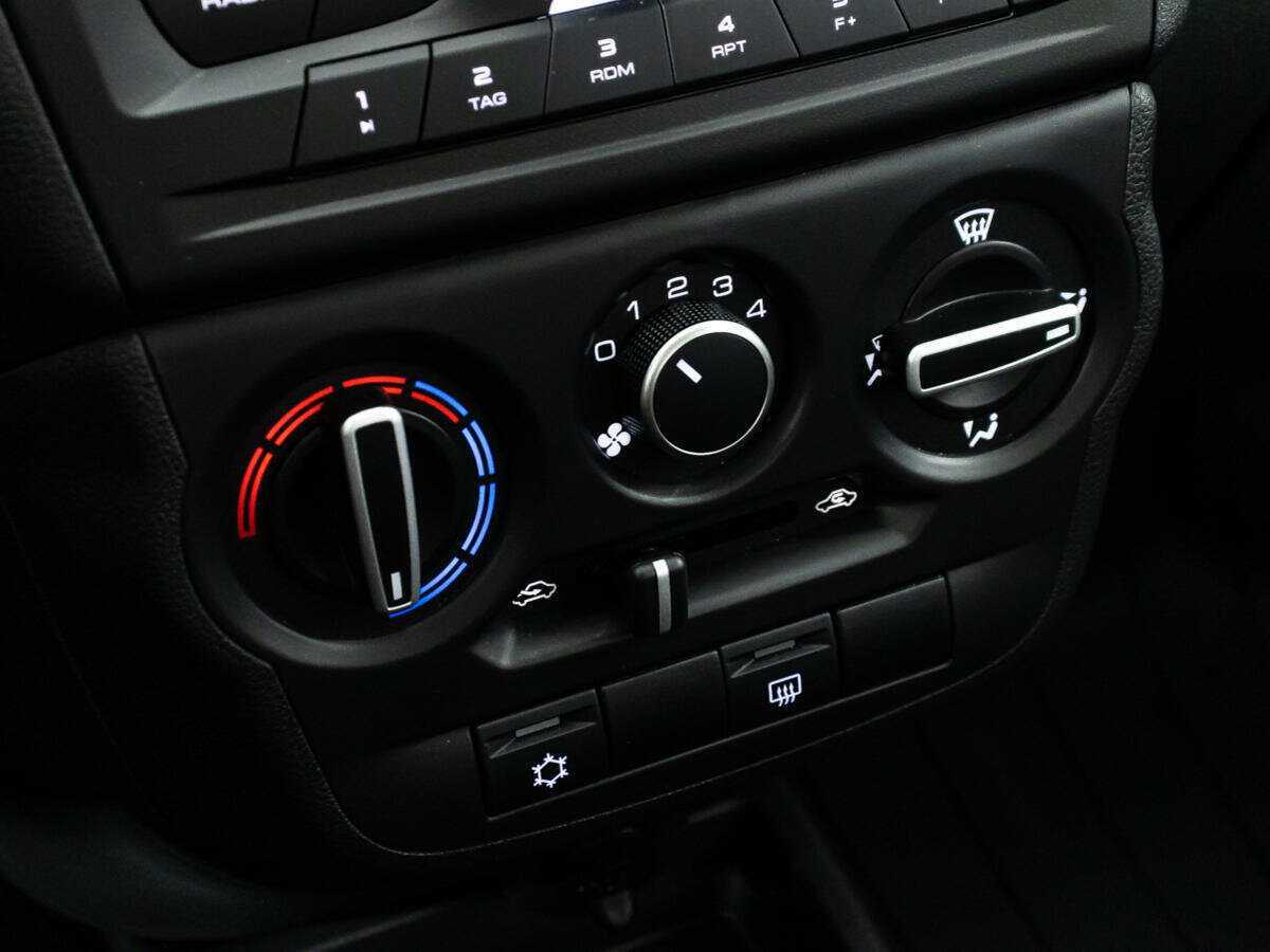 Б/У Лада (ВАЗ) Гранта 2023 года. Фото: #16