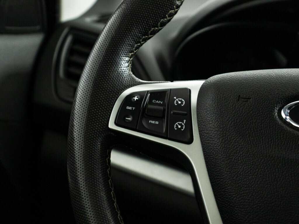 Б/У Лада (ВАЗ) Веста 2021 года. Фото: #16