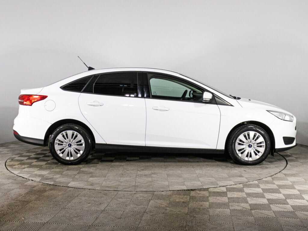 Б/У Форд Фокус 2018 года. Фото: #3