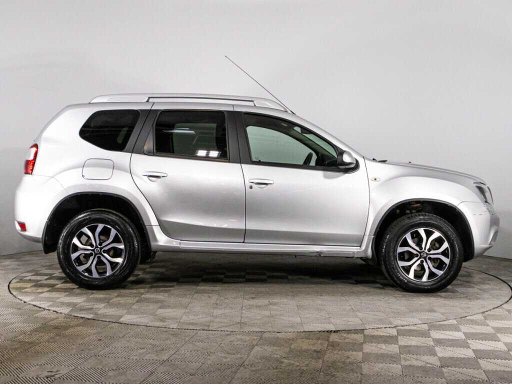 Б/У Ниссан Террано 2017 года. Фото: #3