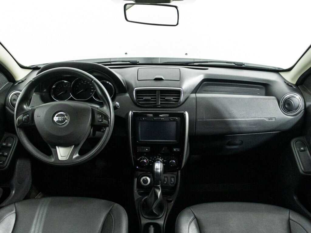 Б/У Ниссан Террано 2017 года. Фото: #12