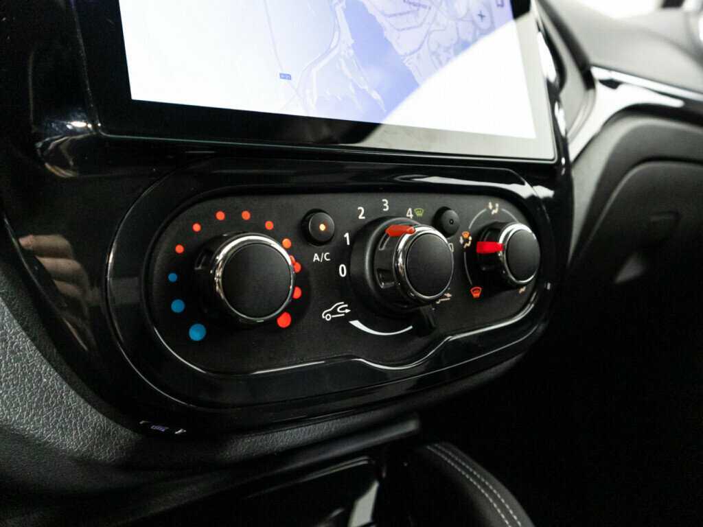 Б/У Рено Каптюр 2021 года. Фото: #16