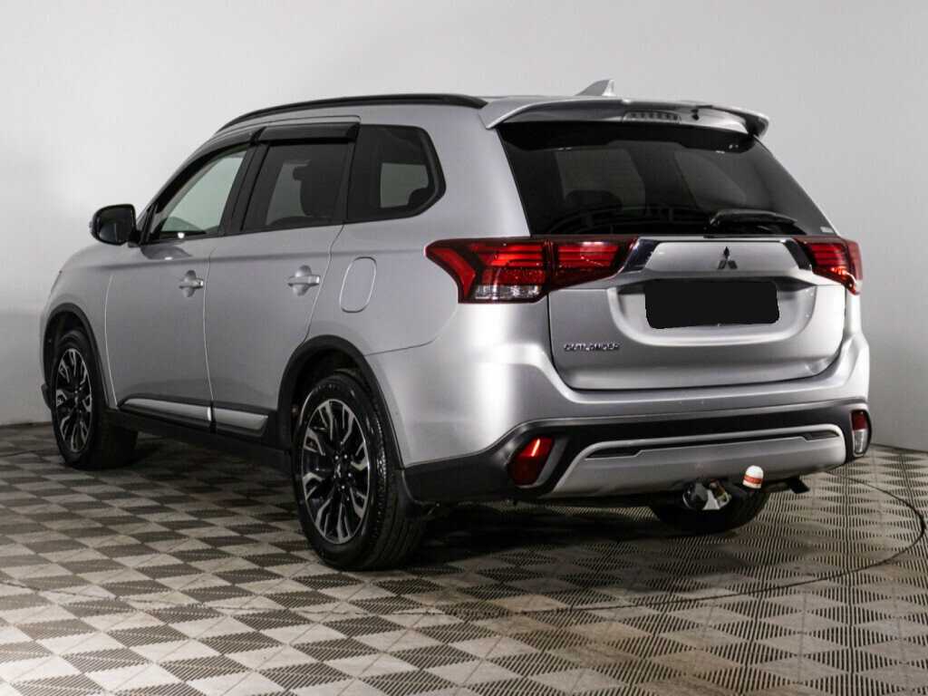 Mitsubishi Outlander 2021 года с пробегом. Фото: #6