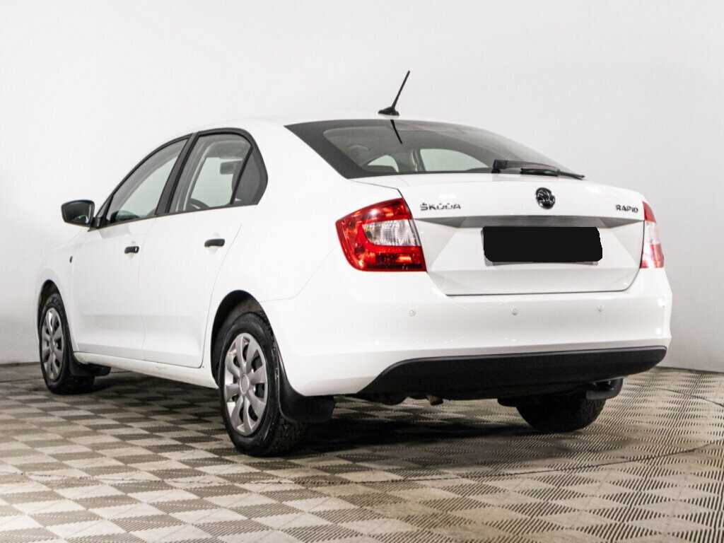 Б/У Шкода Рапид 2017 года. Фото: #6