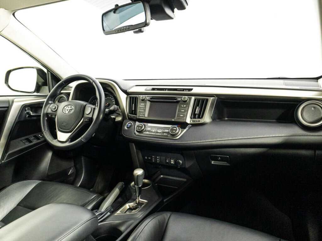 Б/У Тойота Рав4 2013 года. Фото: #8