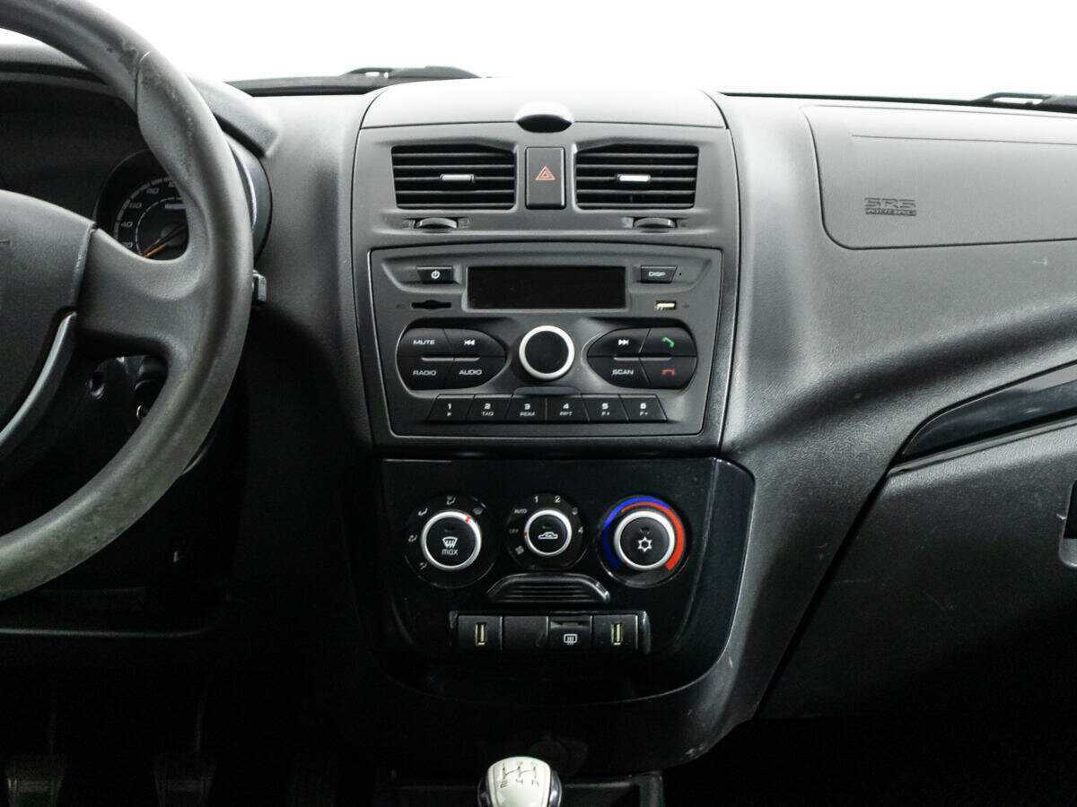 Б/У Лада (ВАЗ) Калина 2015 года. Фото: #13