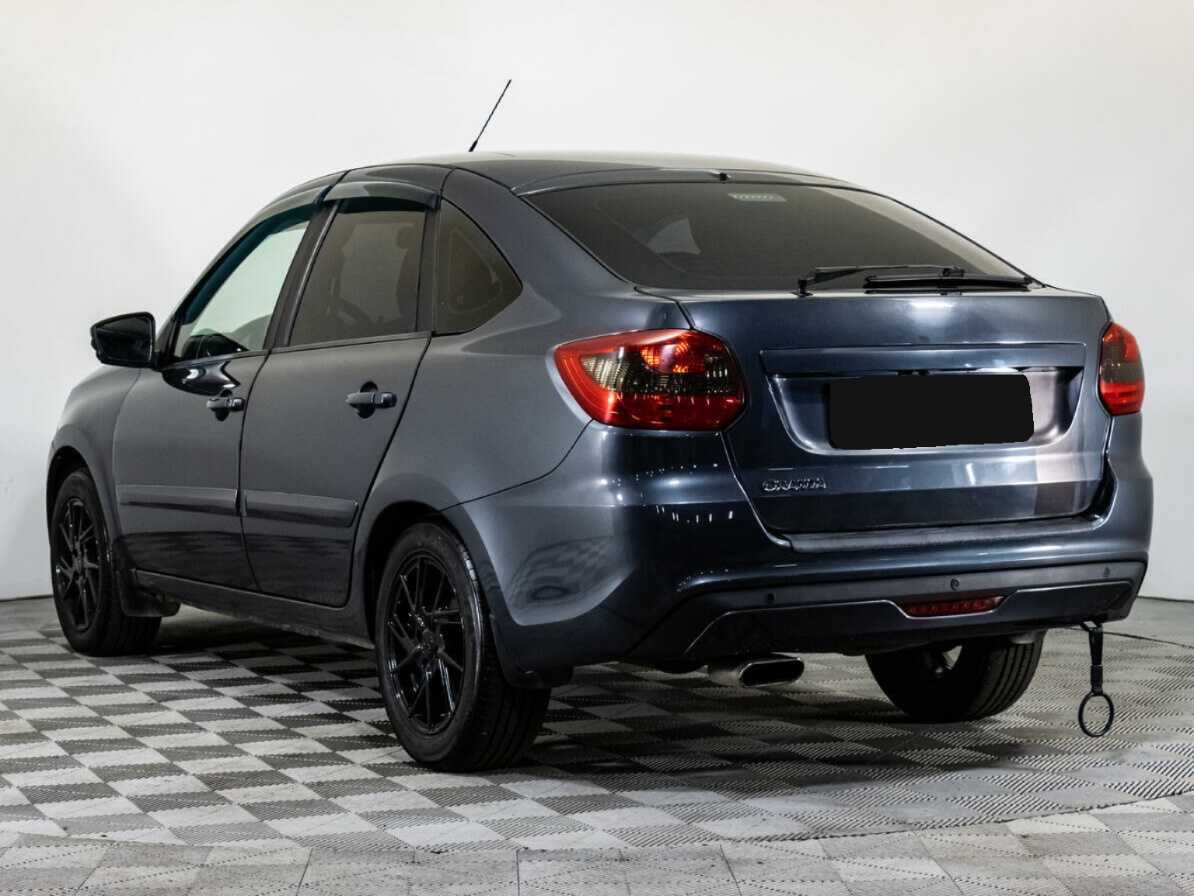 Б/У Лада (ВАЗ) Гранта 2018 года. Фото: #7