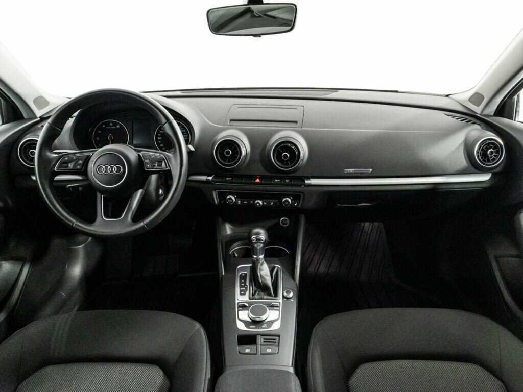 Audi A3 2017 года с пробегом. Фото: #12