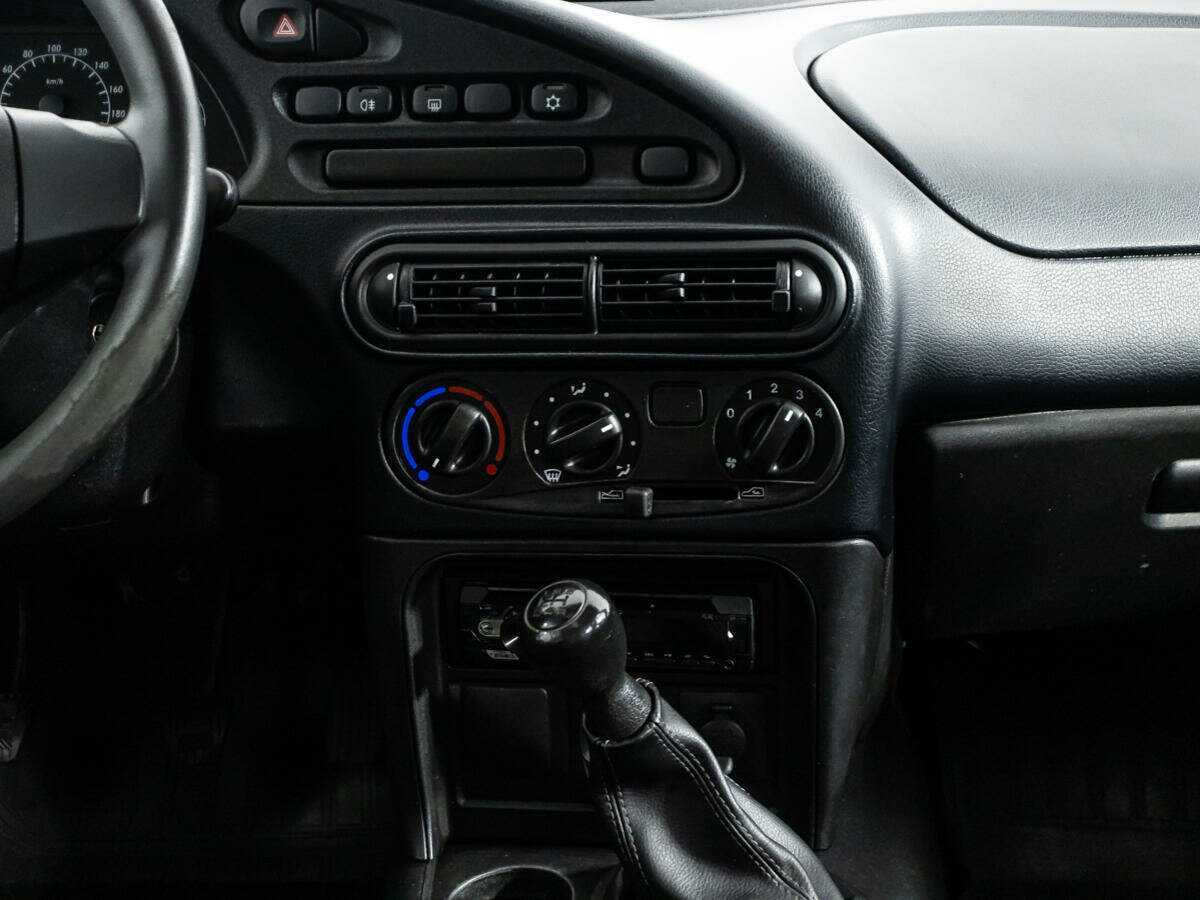 Б/У Шевроле Нива 2019 года. Фото: #13