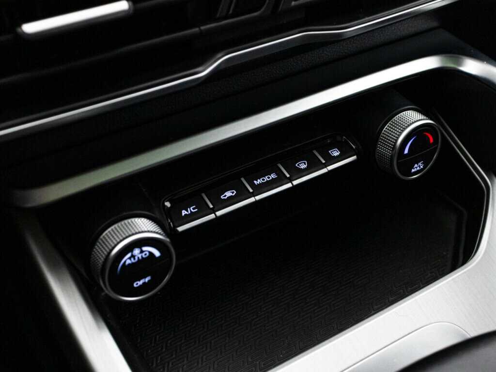 Б/У Джили Кулрэй 2022 года. Фото: #17