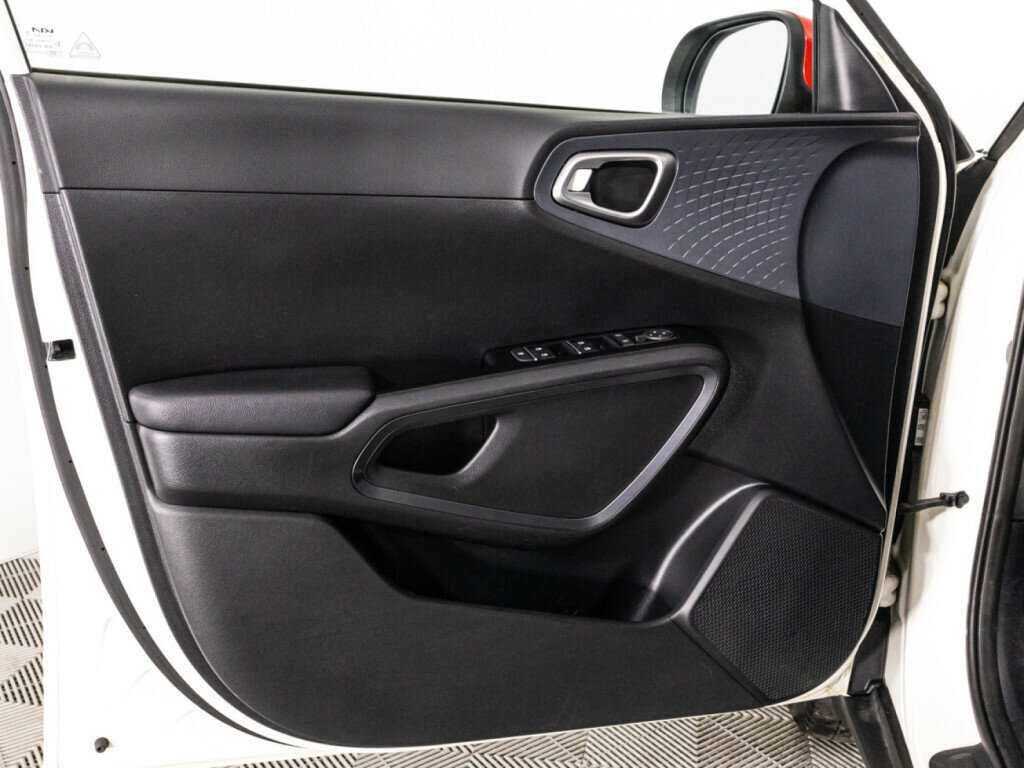 Б/У Киа Соул 2021 года. Фото: #21