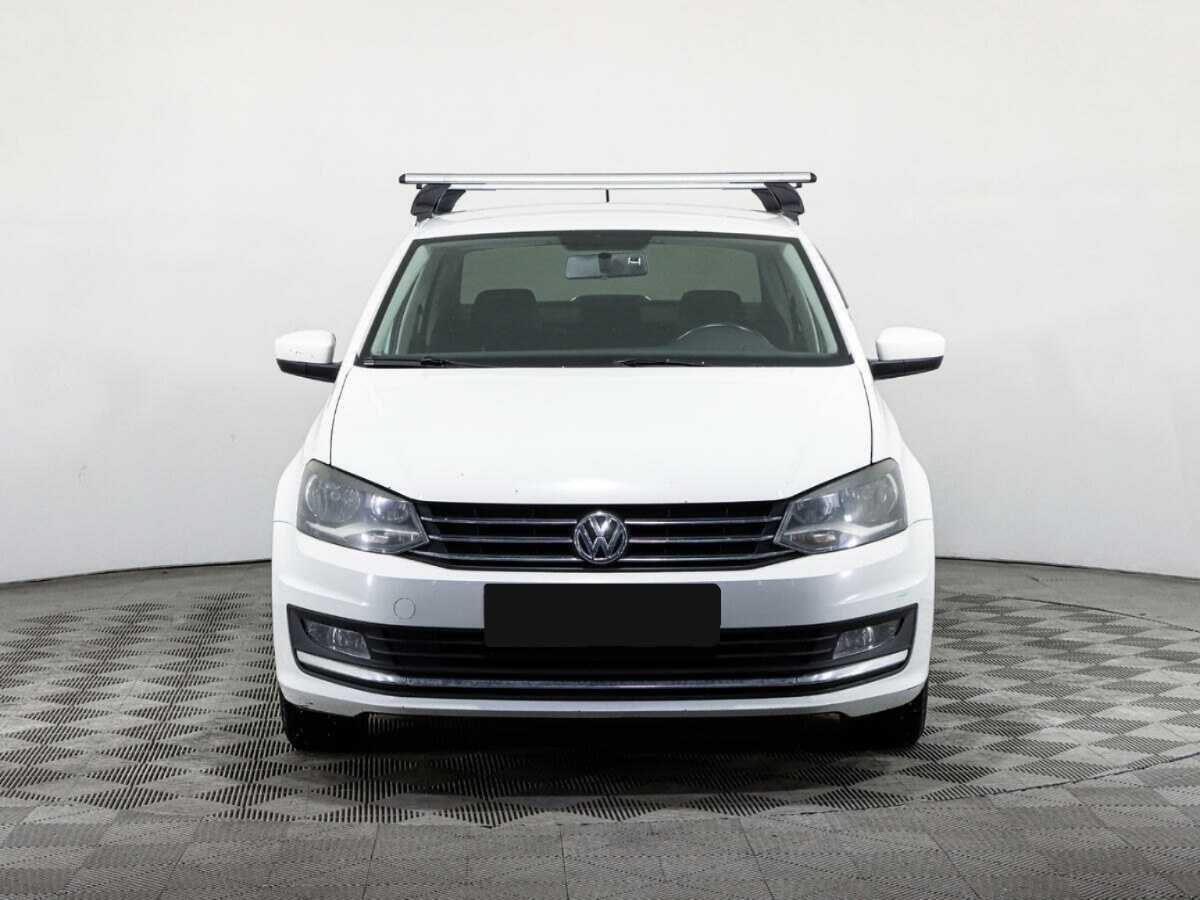 Б/У Фольксваген Поло 2017 года. Фото: #1