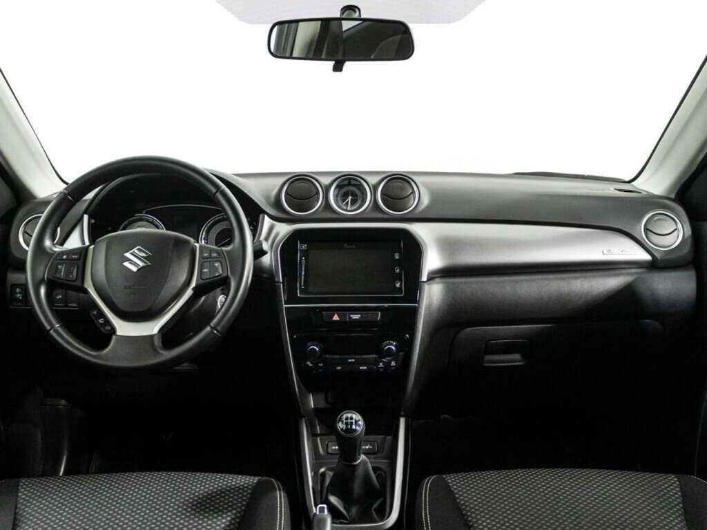 Suzuki Vitara 2020 года с пробегом. Фото: #12