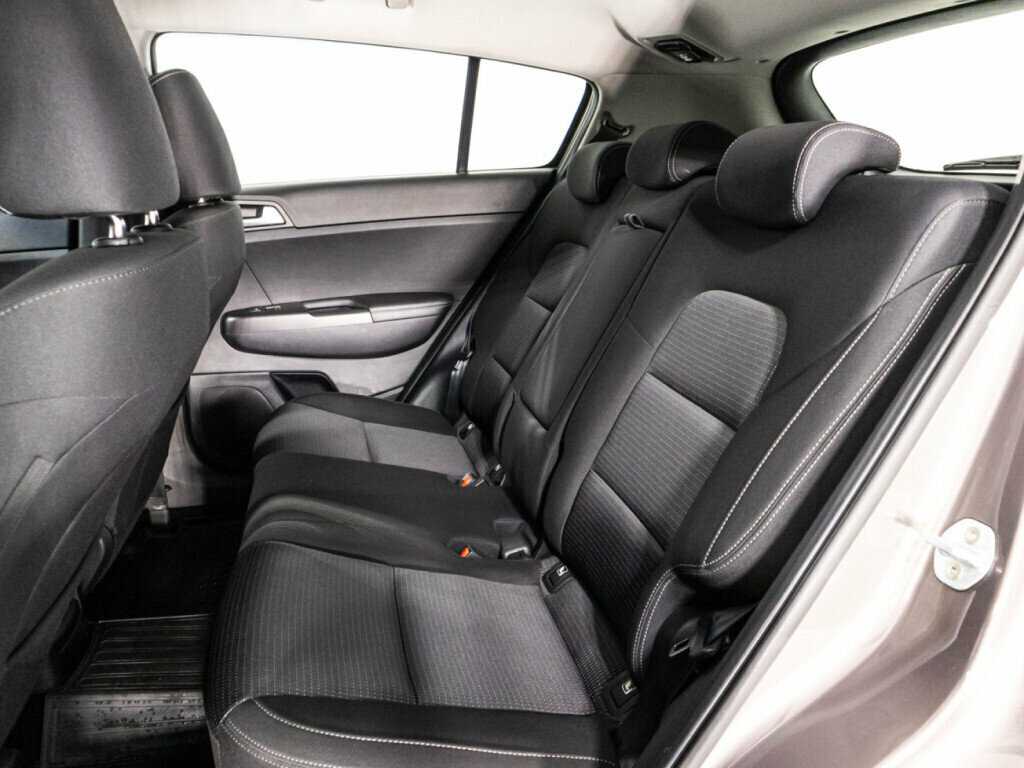 Б/У Киа Спортейдж 2019 года. Фото: #7