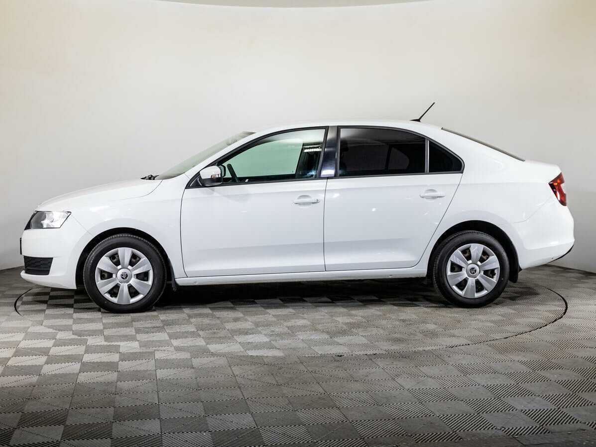 Б/У Шкода Рапид 2018 года. Фото: #7