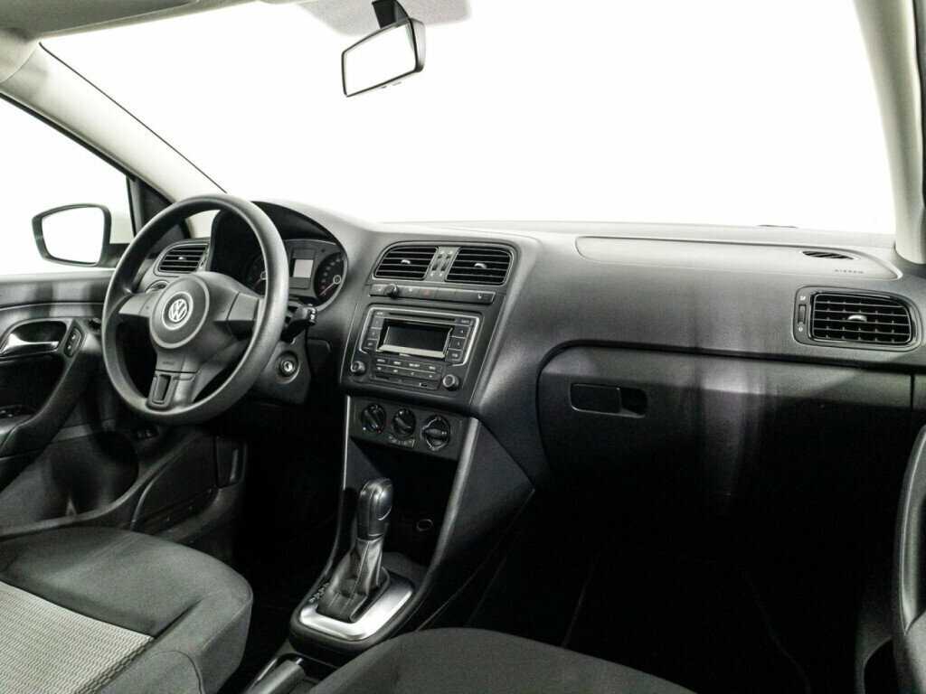 Б/У Фольксваген Поло 2013 года. Фото: #8