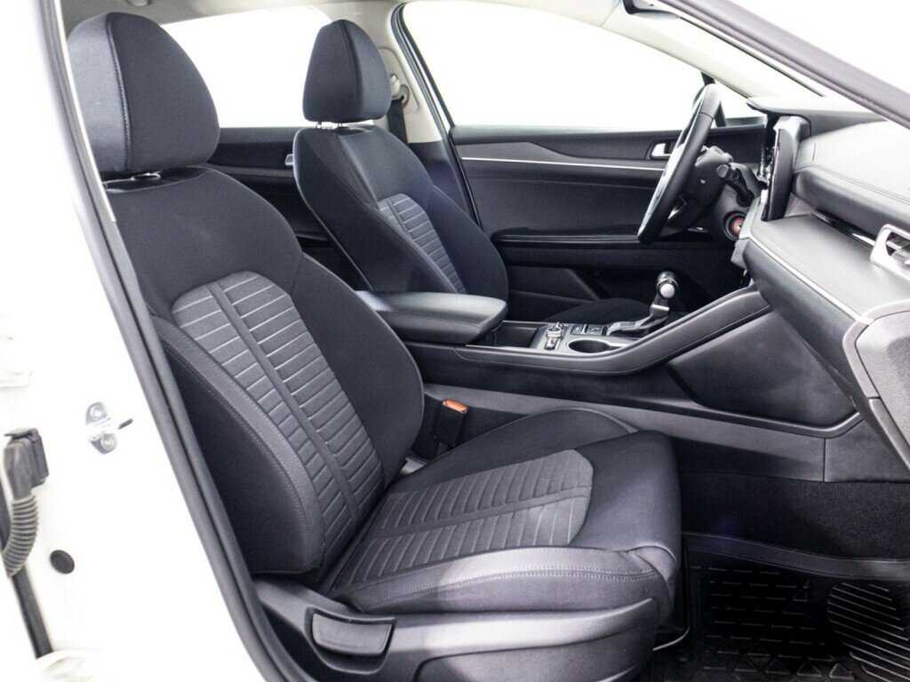 Б/У Киа К5 2021 года. Фото: #23